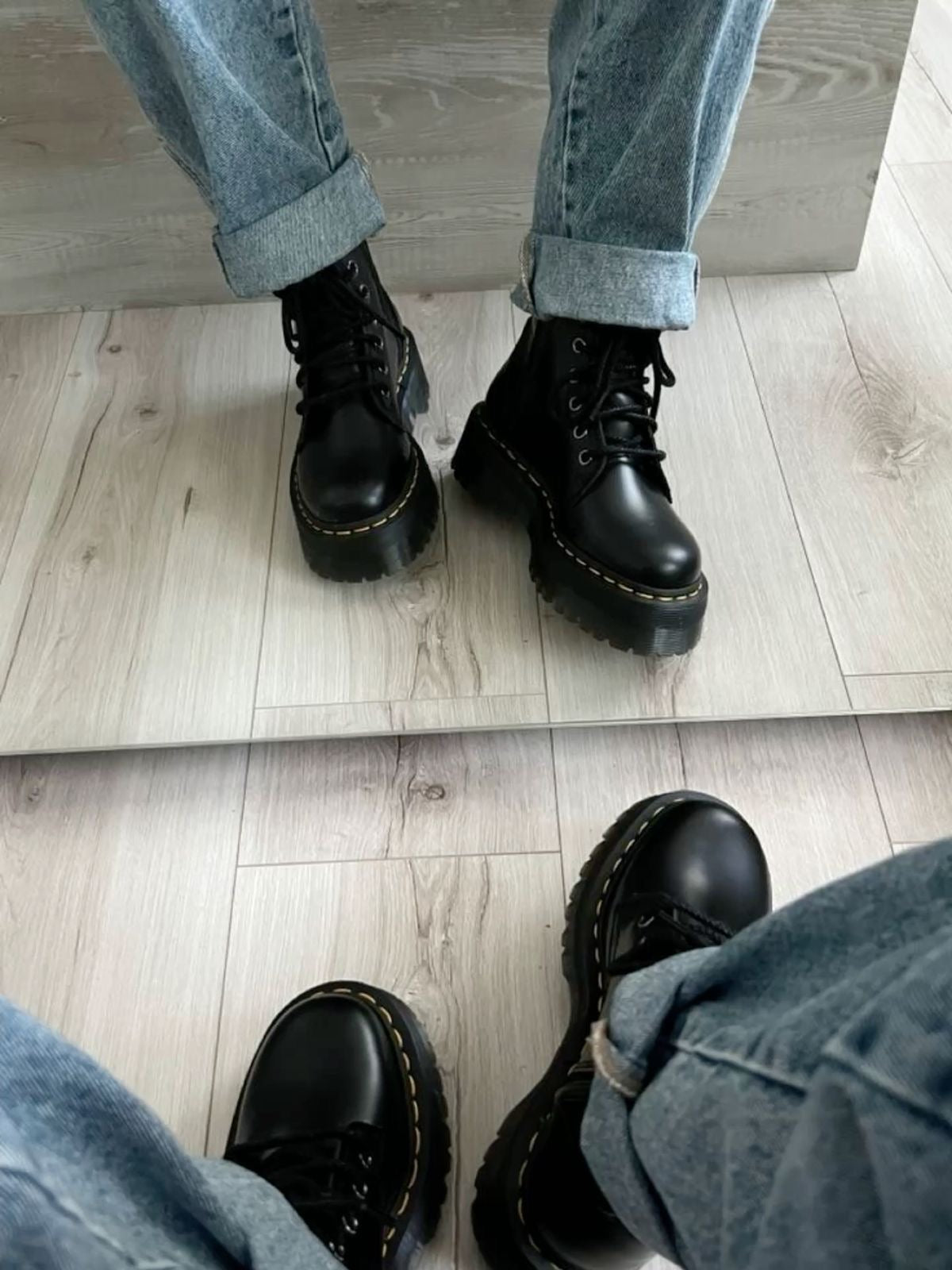Doctor Martens Boots Platform Black - תמונה 6