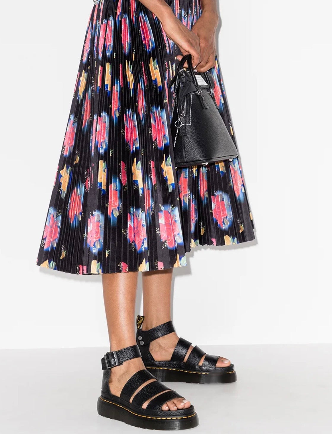 Doctor Martens Sandals Black - תמונה 3