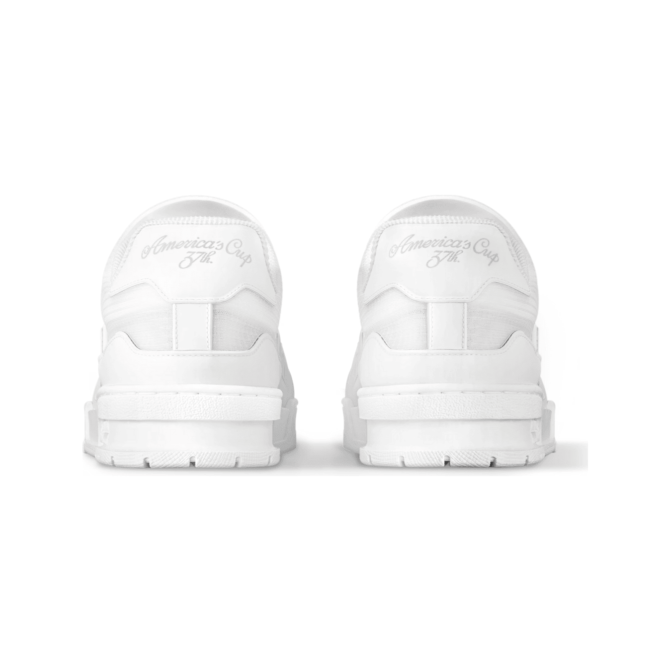 לואי ויטון לבן