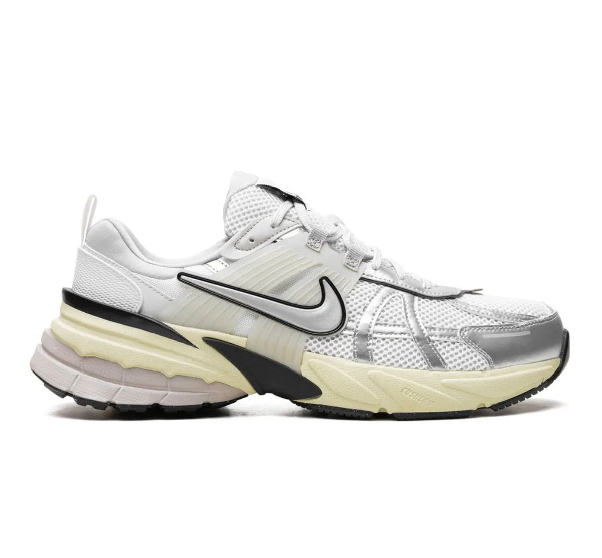 Nike V2K Run White Silver Beige
