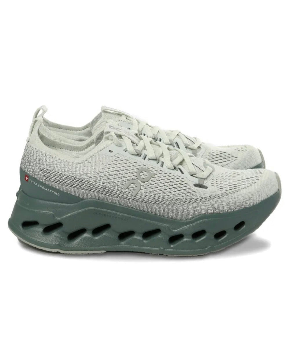 On Cloudsurfer Green