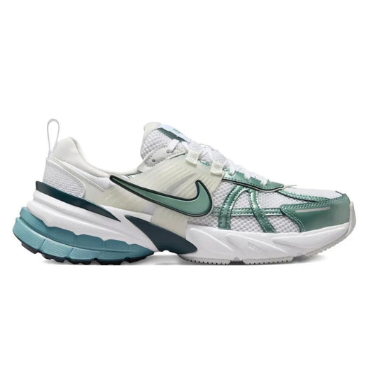Nike V2K Run White Light Green