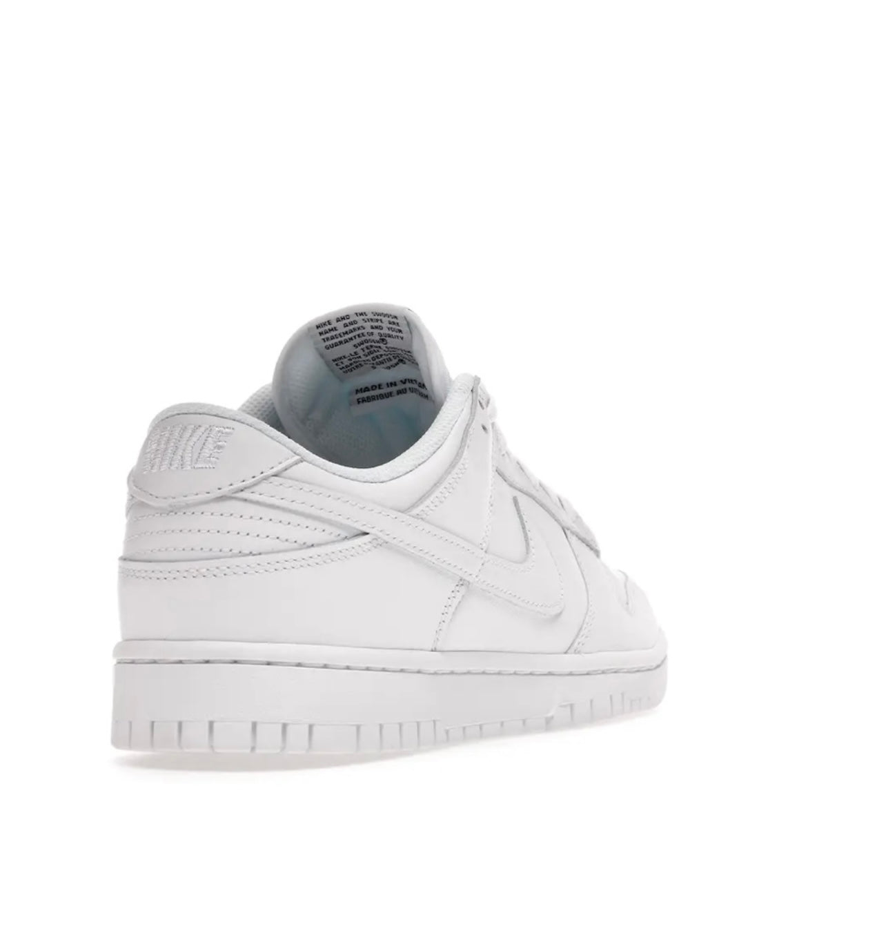 Nike Dunk Low Triple White - תמונה 3