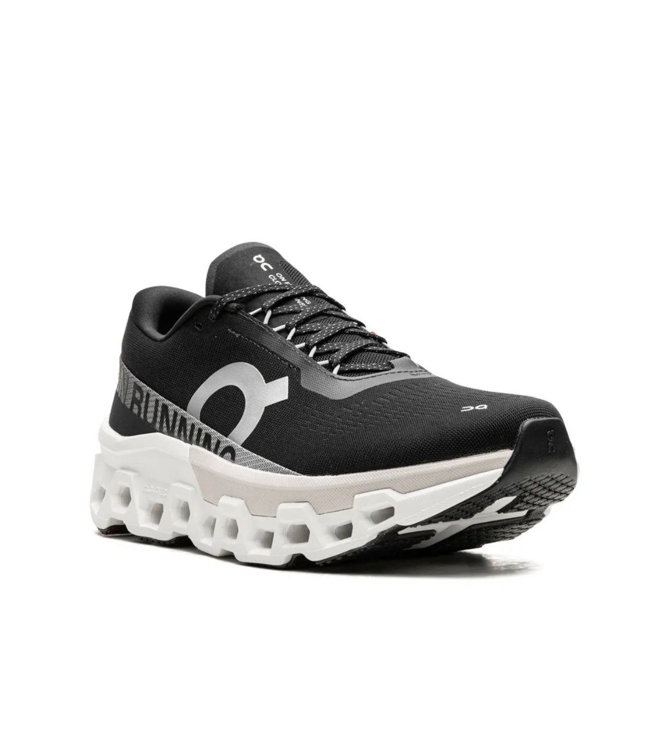 On Cloud White Black
