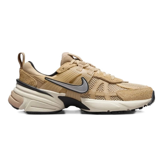 Nike V2K Run Beige
