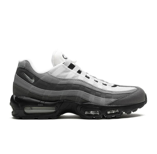 Nike air Vapormax 95’ grey white