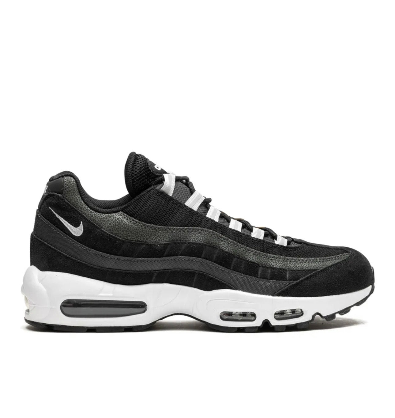 Nike air Vapormax 95’ black white