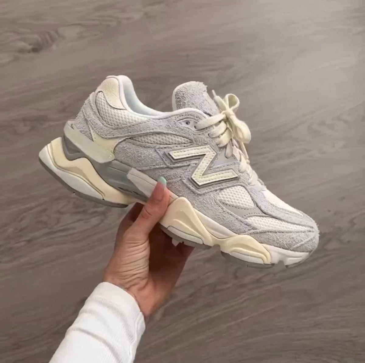 New Balance 9060 light grey - תמונה 5
